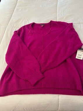 Vince Camuto Women’s V-Neck Sweater in Fuchsia